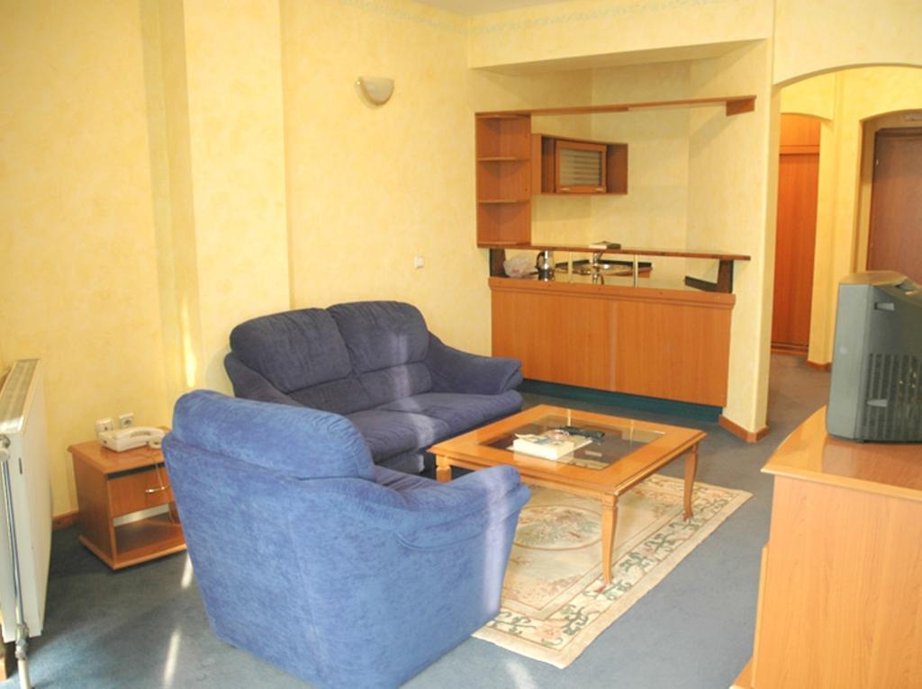 Hotel Baci Pristina Exteriör bild