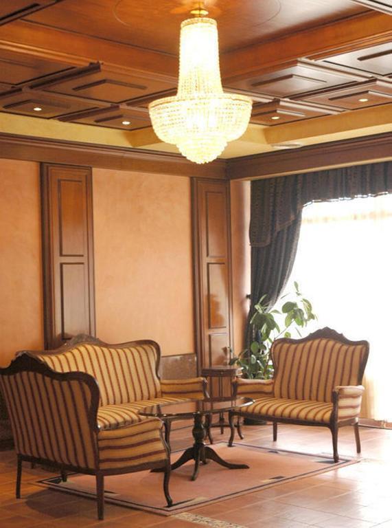 Hotel Baci Pristina Exteriör bild