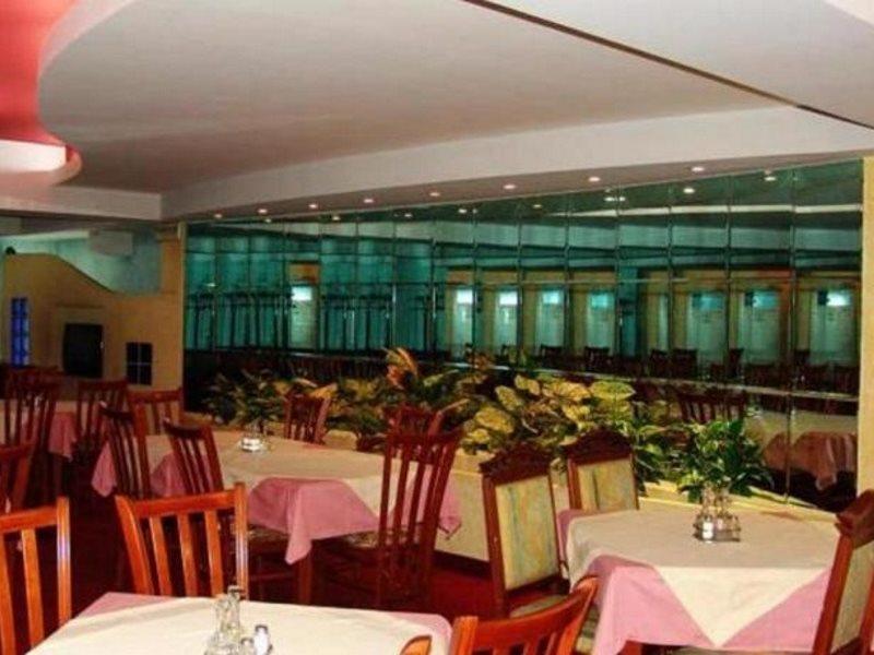 Hotel Baci Pristina Exteriör bild