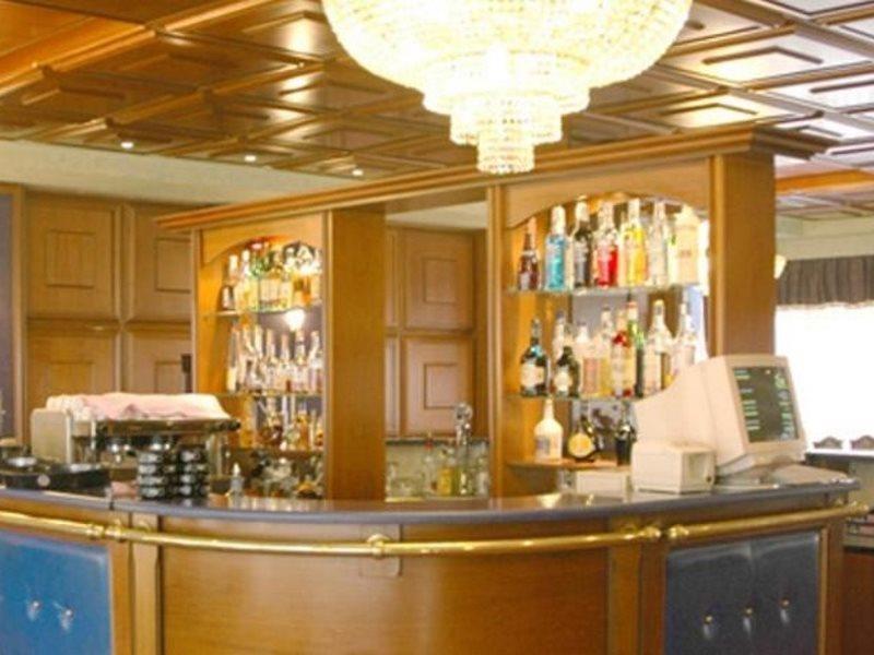 Hotel Baci Pristina Exteriör bild
